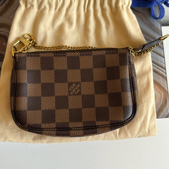 Louis Vuitton Mini Pochette Accessories Damier Ebene - Picture 2 of 7